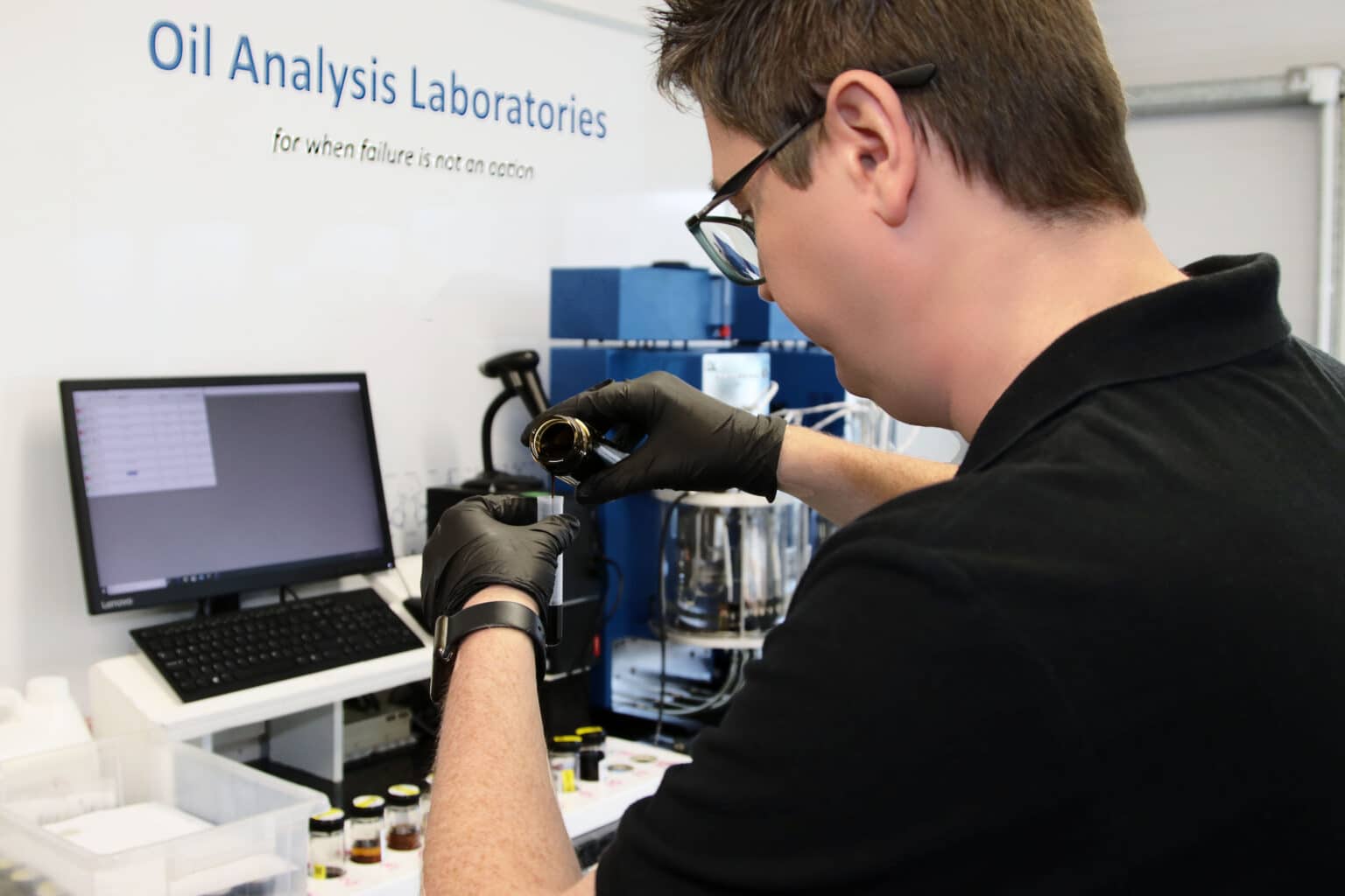 UK oil analysis lab testing machinery lube oil samples